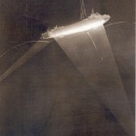 Zeppelin L34 under attack off Hartlepool, 27/28 November 1916